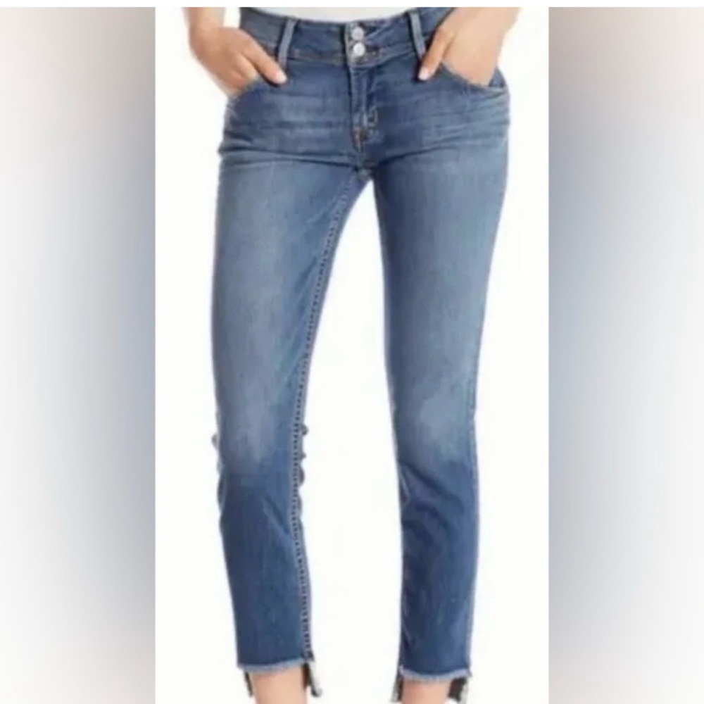 Hudson Jeans - CAT Mid-rise skinny with step hem - original $185 - size 27